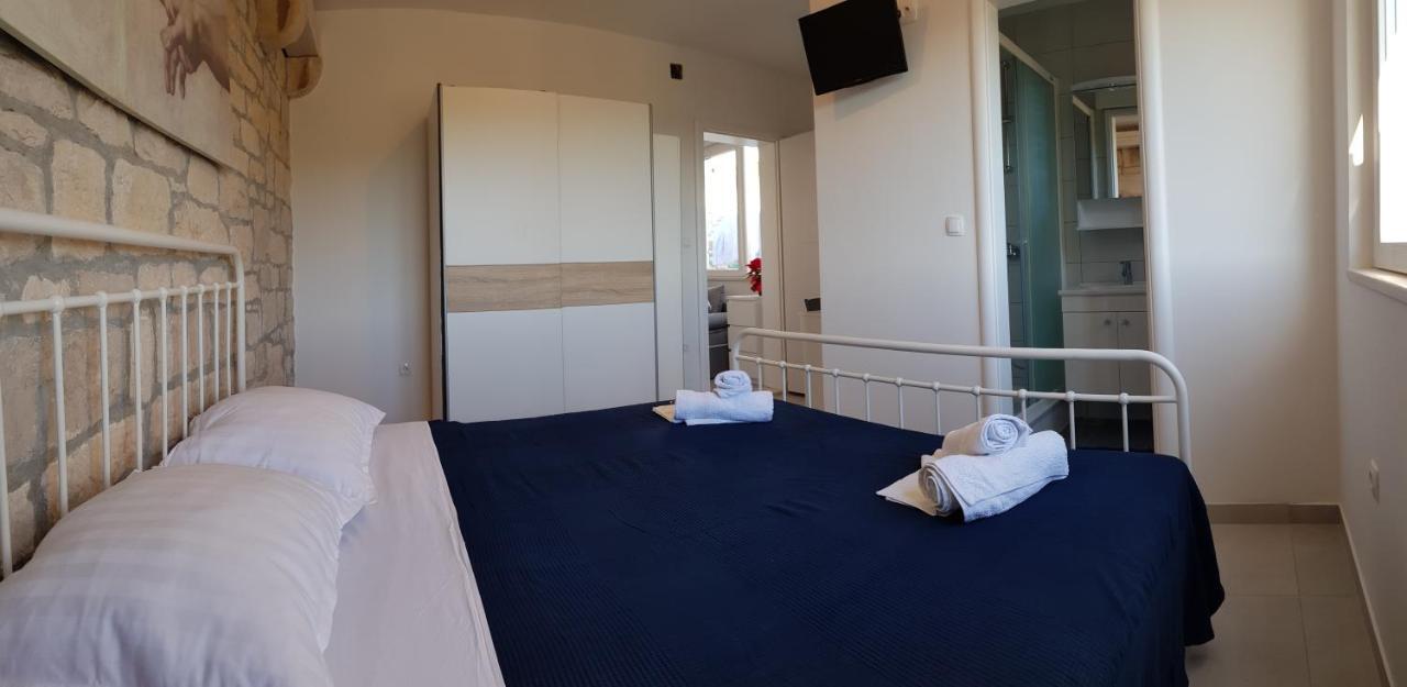 Holiday Home Gustirna Selca  客房 照片